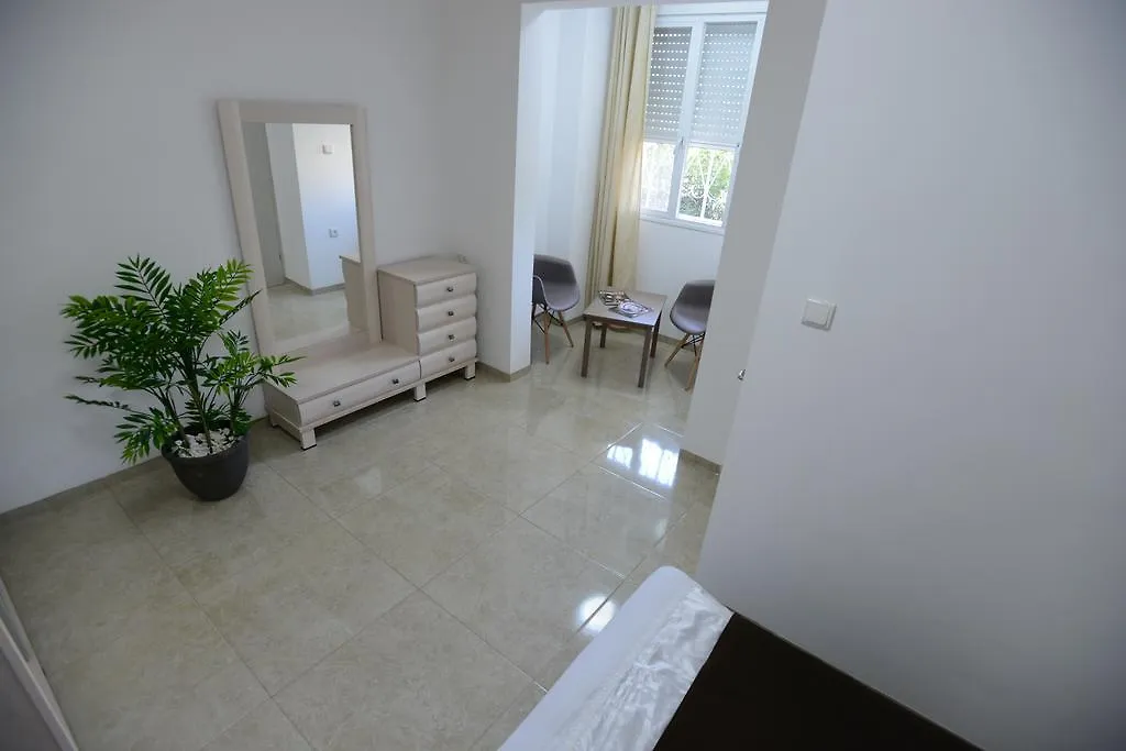 Olga Beach Apartments Hajfa